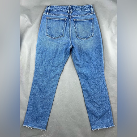 Good American Good Classic High Waist Raw Hem Jeans 8/29 - Picture 5 of 5
